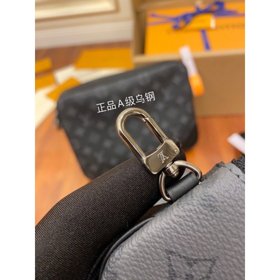 Louis Vuitton's exclusive debut model: M69443 Super Enhanced Edition